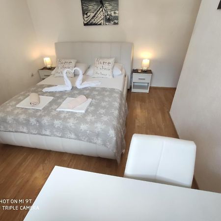 Apartment Burich Makarska Buitenkant foto