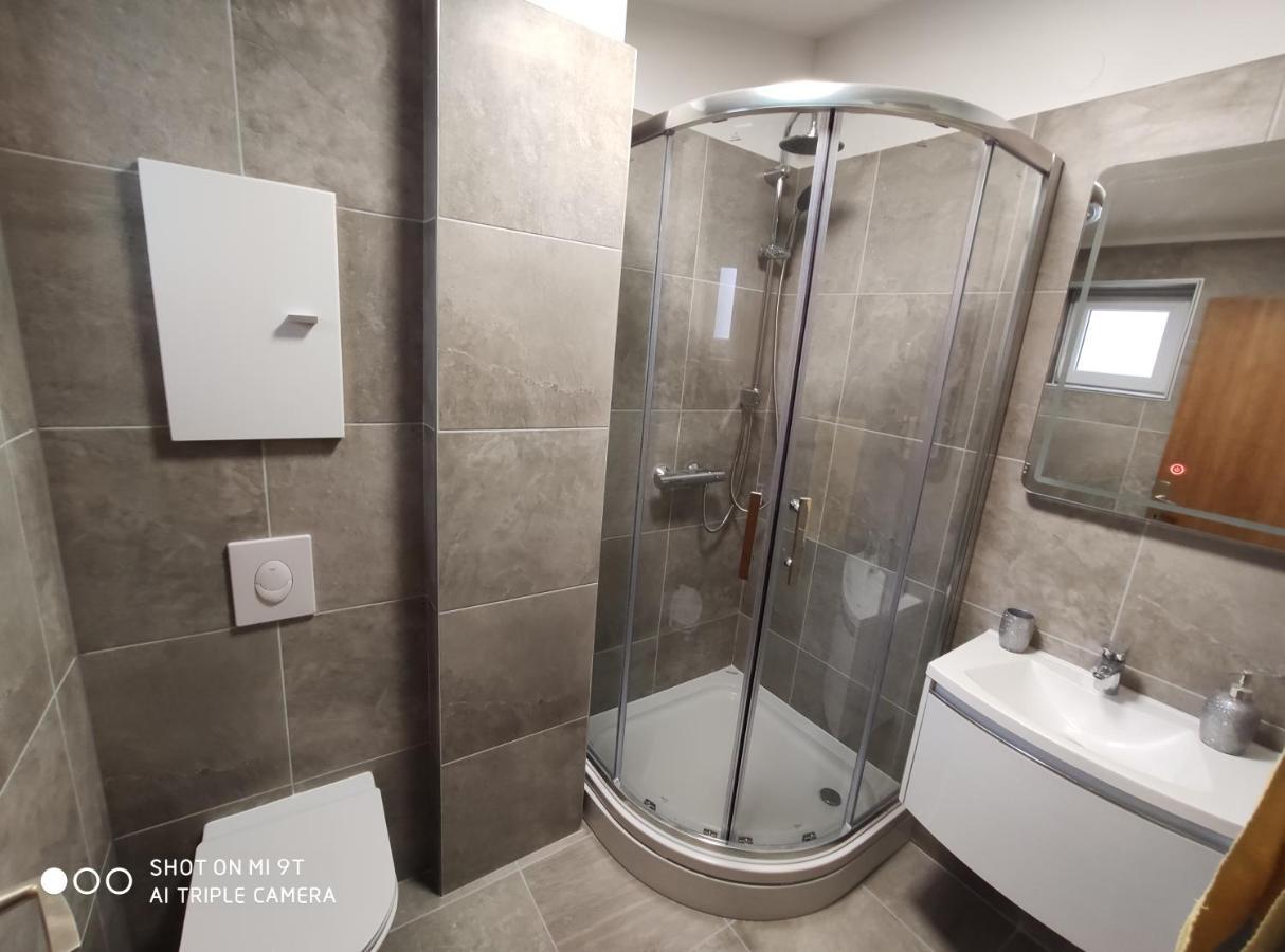 Apartment Burich Makarska Buitenkant foto