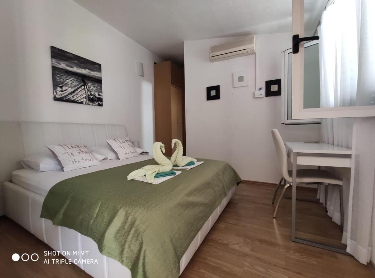 Apartment Burich Makarska Buitenkant foto