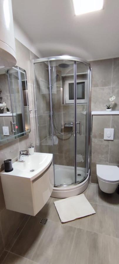 Apartment Burich Makarska Buitenkant foto